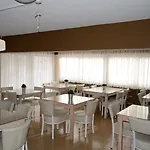Hotell Cactus 2*
