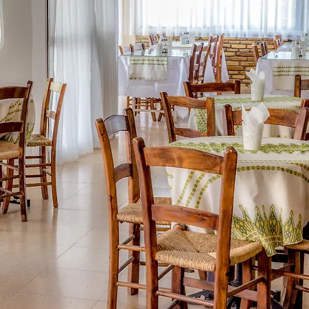 Cactus 2* Larnaca