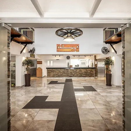 Cactus Hotel Larnaca