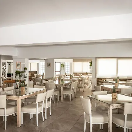 Cactus 2* Larnaca