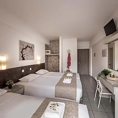 Hotel Cactus 2*