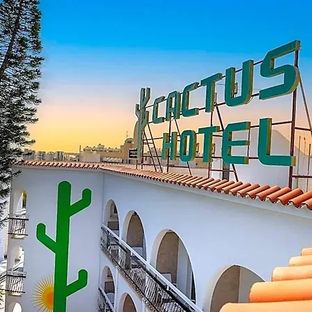 Cactus Hotel 2*