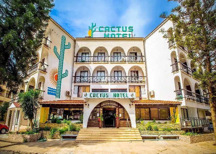 Cactus Hotel