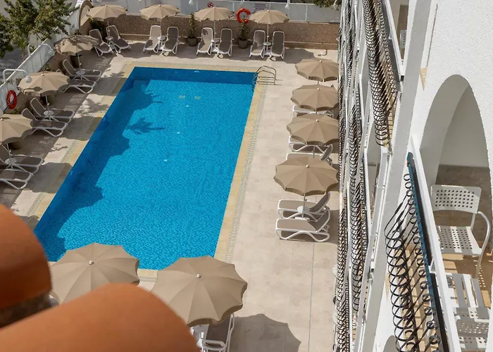 Szálloda Cactus Lárnaka