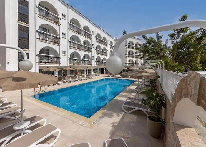 Cactus Hotel Larnaca