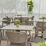 Cactus Hotel 2*