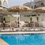 Hotel Cactus 2*